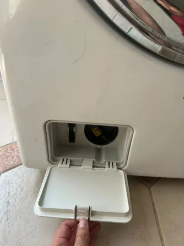 VENDO LAVA E SECA LG INVERTER DIRECT DRIVE 11/7 kg