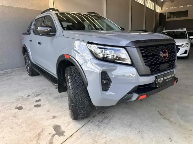 Nissan Frontier Pro4x CD 4X4 2.3 Bi-TB Die. AUT 2024