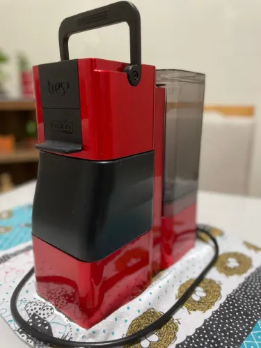 Máquina De Café Expresso 3 Corações Pop Plus - S27 p/ Cápsulas 