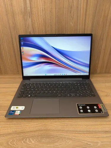 LENOVO i7 11th GERAÇÃO - 12GB DDR4 - 256GB - FULL HD