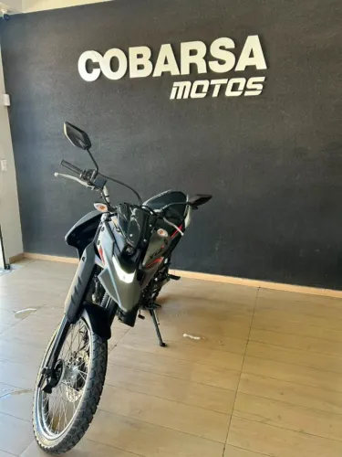 Yamaha XTZ 2026 250 Lander Connected