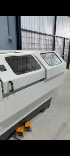 Torno cnc lógic 195II