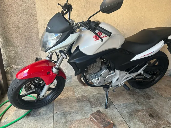 CB 300r 2012