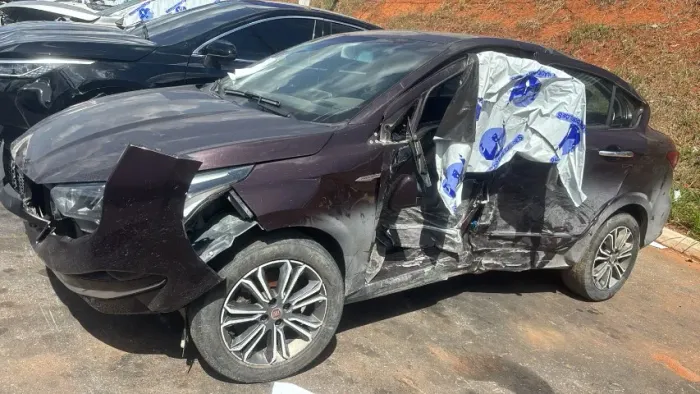 Sucata Cronos 1.8 Automatico 2023 Retirada de peças