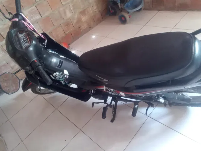 Moto muito boa