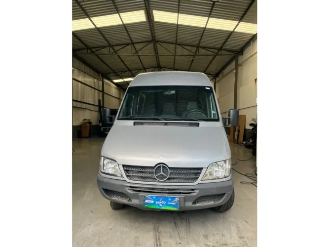 Mercedes-Benz Sprinter 413 Van Luxo 2.2 16 E 20L Dies 2010