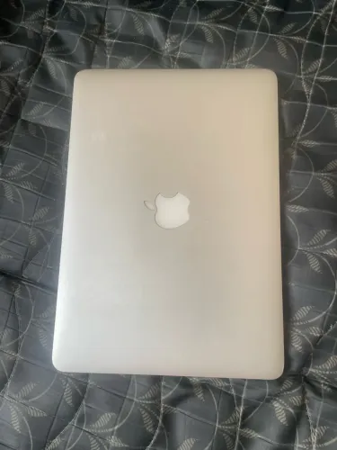 MacBook