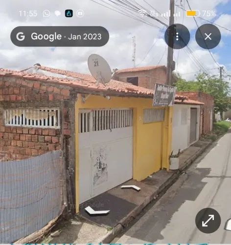 Vendo uma casa com 3 quartos, suite muita Área de quintal na Vila Luizão.