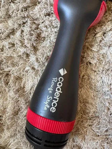 Vendo escova secadora NOVÍSSIMA 