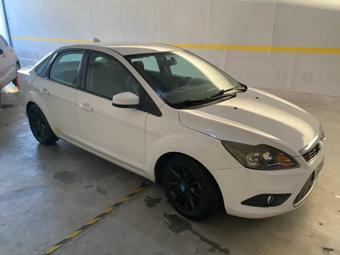 Ford Focus Sedan 1.6/1.6 Flex 8v/16v 4P Mec. 2011
