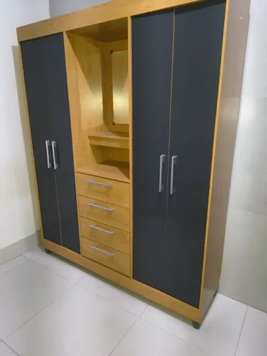 Guarda-roupa