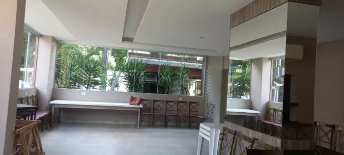 Edifício Las Palmas para locação