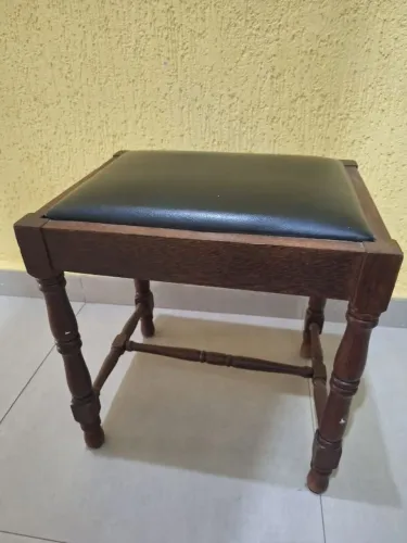 Banqueta retrô 50 anos 