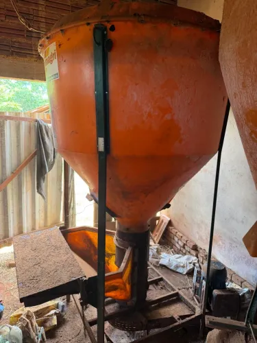 Misturador de ração 500 quilos 