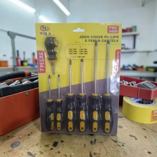 Kit Ferramentas 7 Peças para Uso Geral