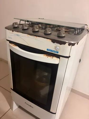 VENDO FOGÃO ( LER LEGENDA )