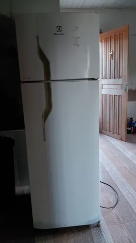 Geladeira Electrolux