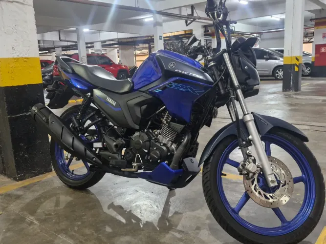 Yamaha Factor DX 2026 150 cc Azul - Apenas 2.369 km (Estado de Zero!)