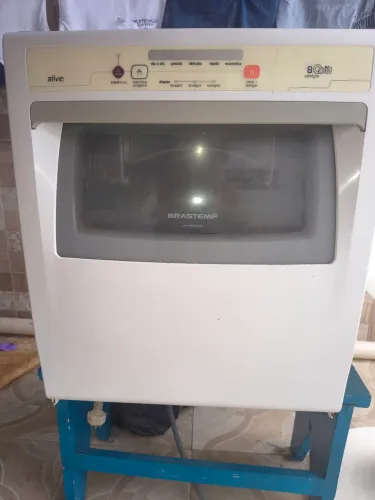 Máquina lava louça brastemp 