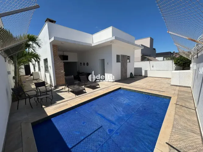 Casa em condomínio com 3 quartos sendo 2 suítes disponível para locação e venda no bairro 