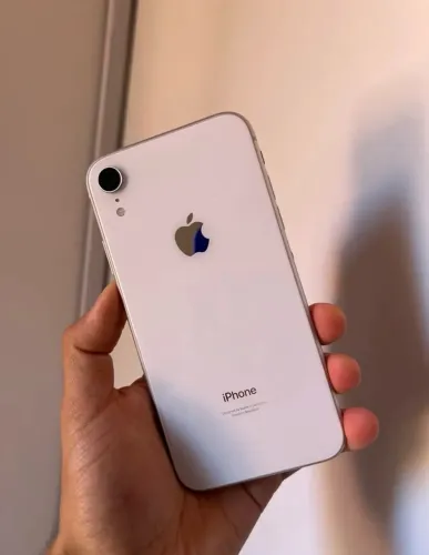 iPhone XR Impecável