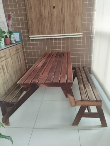 Mesa dobrável de madeira - 1,50m