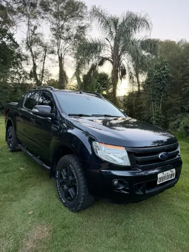 Ford Ranger Limited 3.2 20V 4X4 CD Aut. Dies. 2014