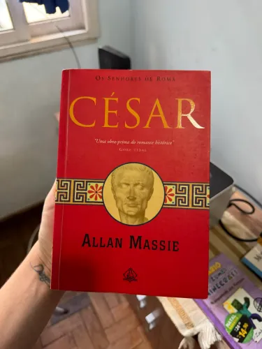 César - Allan amassei
