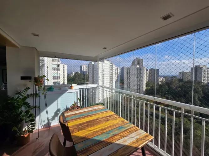 Apartamento para venda em Vila Andrade com 2 quartos, sendo 2 suítes, 107m²