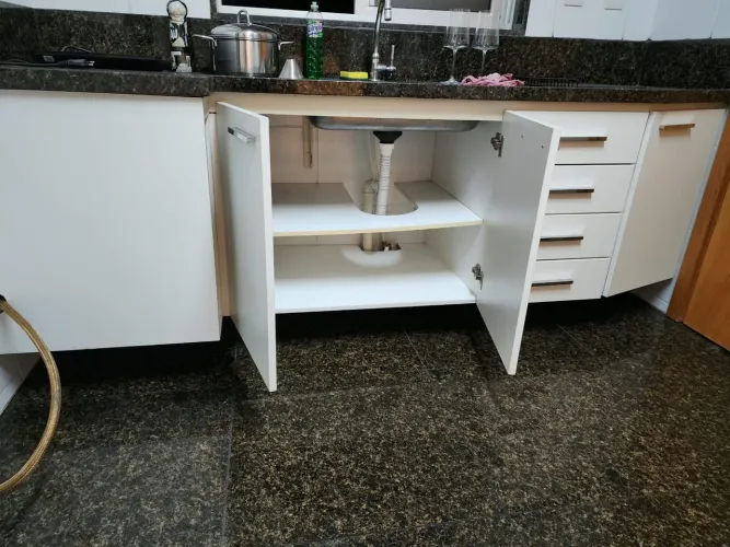 Móvel planejado de cozinha.