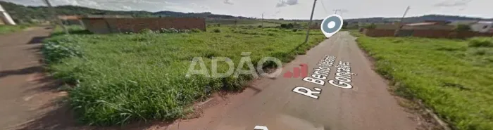 LOTE DE ESQUINA QUITADO EM TRINDADE RESIDENCIAL MARIA MONTEIRO