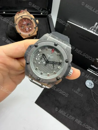 Relógio Hublot King Power 47mm Cinza