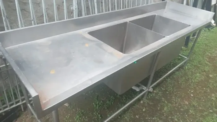 Pia (Bancada) de Inox Dupla 2.30 mts.