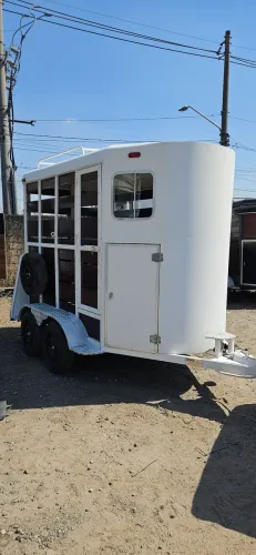 Trailer 2 cavalo gran luxo