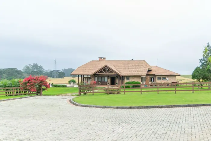 Fazenda com 32 alqueires à venda em Porto Amazonas - Área mecanizável e estrutura ideal pa