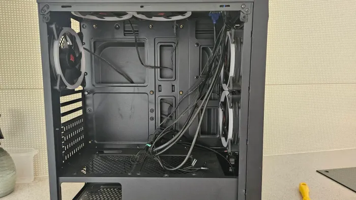 Gabinete Mid Tower Pichau Gaming Hunter RGB + 5 fans pichau rgb