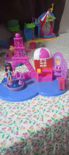 Playset cafeteria em paris sem Polly