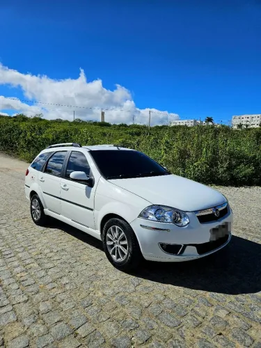 Fiat Palio Week. Attractive 1.4 Fire Flex 8V 2015