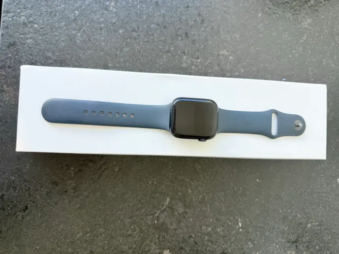 Apple Watch série 7 45mm 