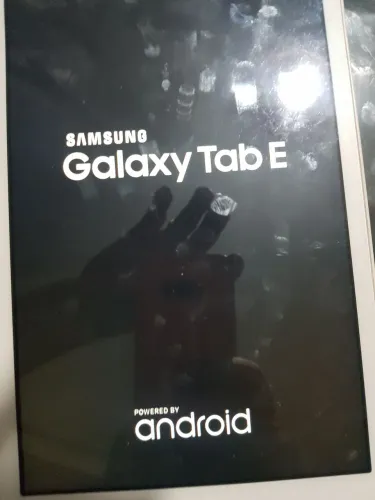 Tablet e Roubo de limpeza aceito troca tv algo do meu enterece
