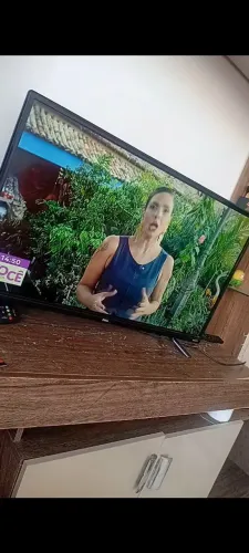 TV 32" SMART PHILCO YOUTUBE NETFLIX TODA PERFEITA R$:590/ ACEITO PIX. 