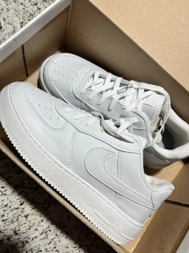 Tênis Nike Air (novo)