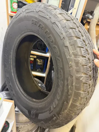 PNEU 225/70R17 BRIDGESTONE DUELER AT
