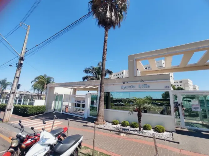 Apartamento à venda com 2 dormitórios no Edifício Spazio Lille, na Zona Norte de Londrina