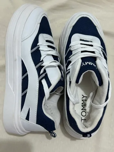Tênis feminino