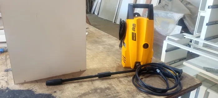 Maquina de alta pressão/ lava jato