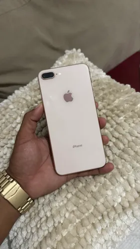 8 PLUS 64GB