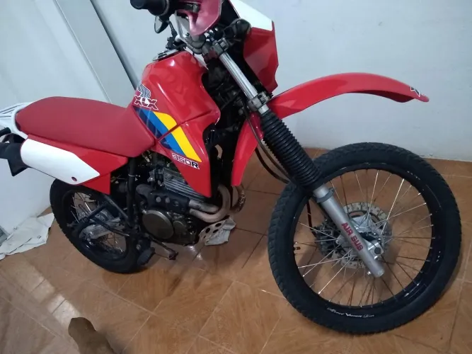 Vende se XLX 350 R