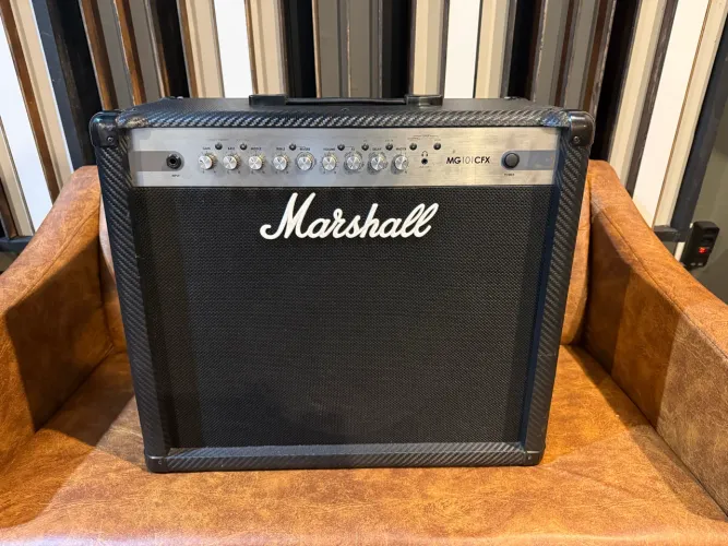 Amplificador Marshall MG101CFX