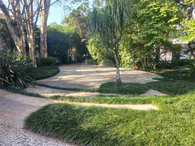 Casa com 5 quartos à venda ou para locação em Alto de pinheiros - SP